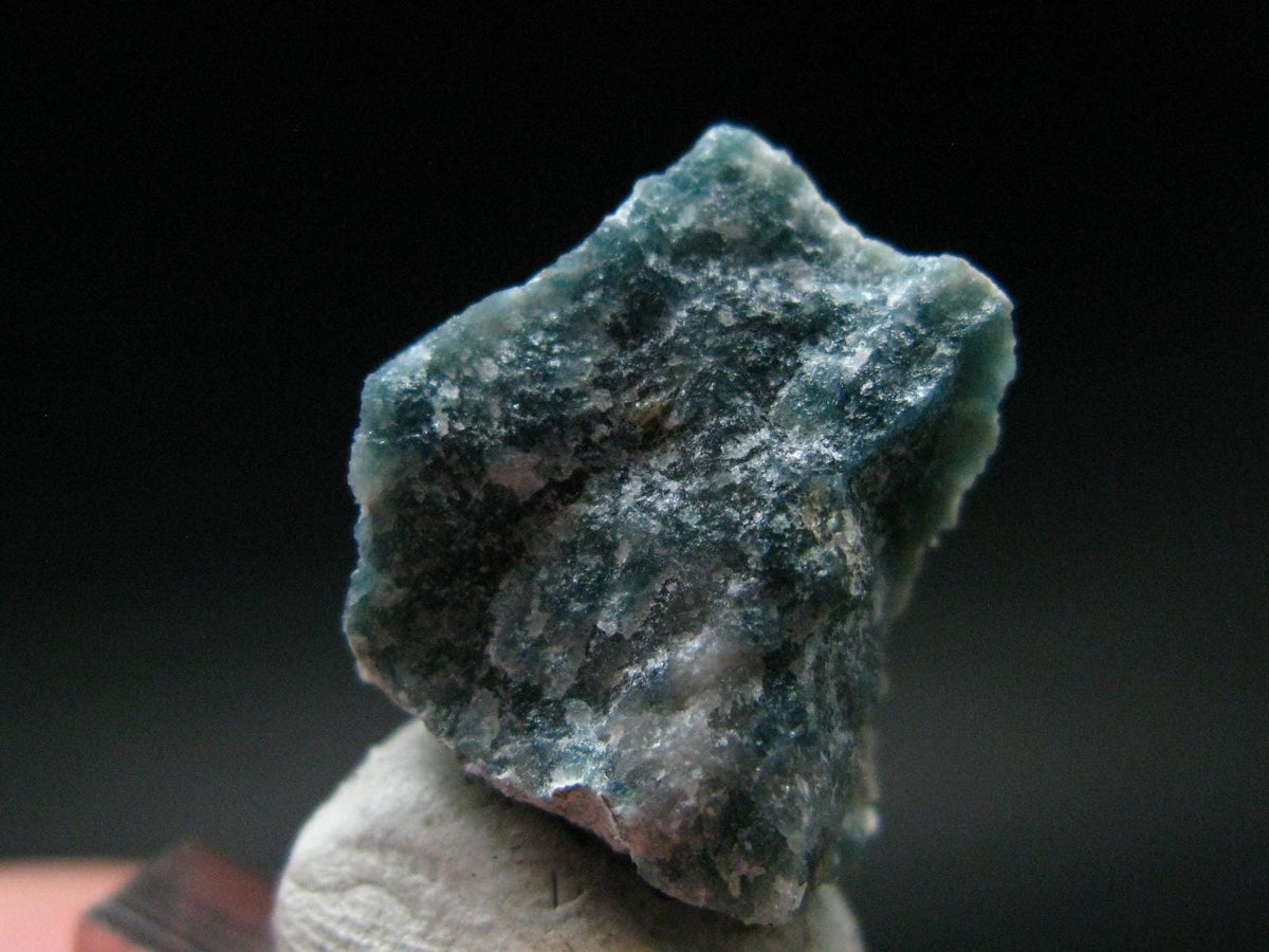 Rare Serendibite Crystal from New York - 18.73 Carats