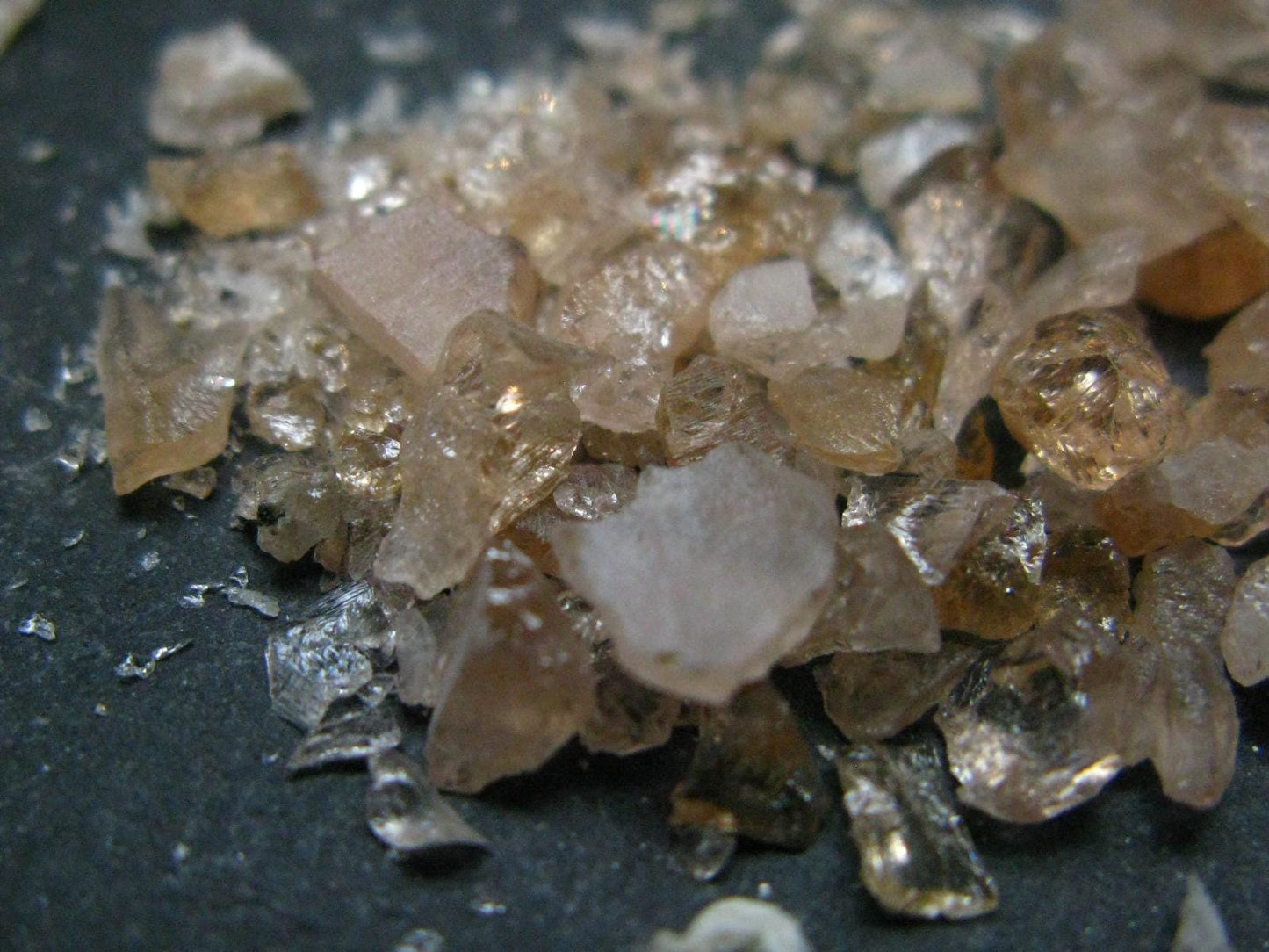 Lot of Hessonite Garnet Crystals and Offcuts From Canada - 15.21 Carats