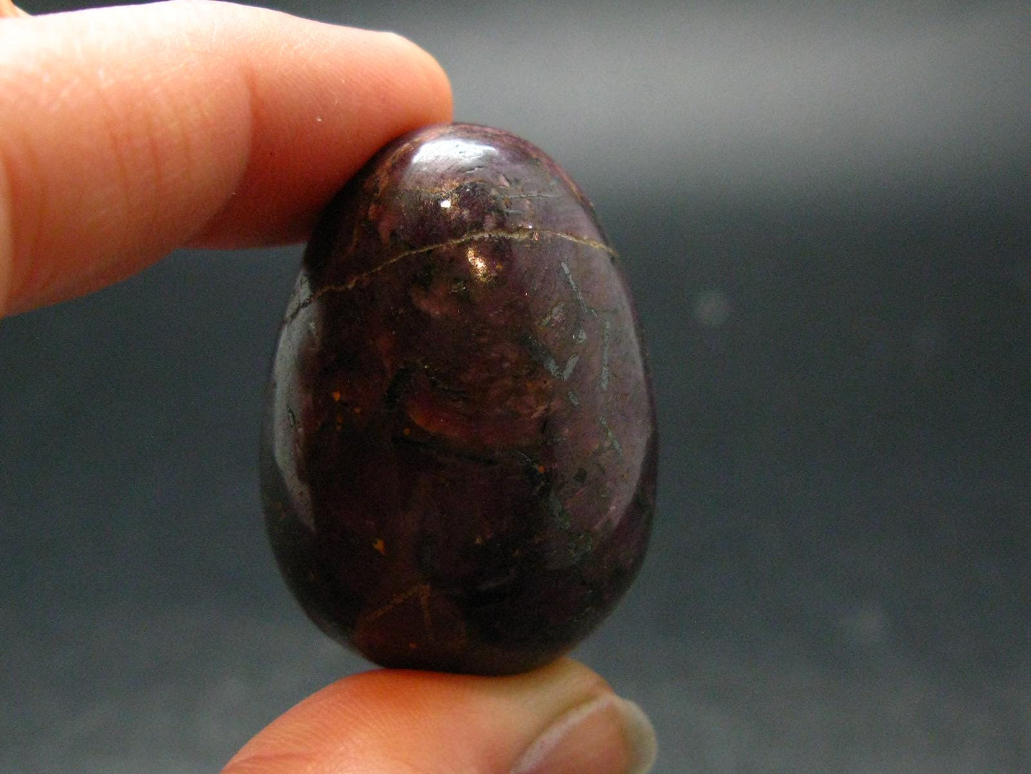 Ruby Egg From India - 1.4" - 48.54 Grams