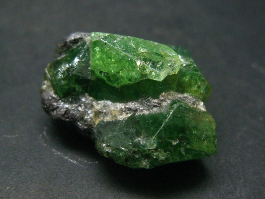 Gem Tsavorite Tsavolite Garnet Crystal From Tanzania - 69.6 Carats - 1.2"