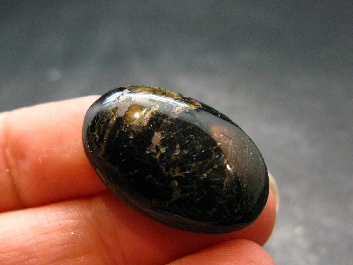 Rare Nuumite Nuummite Cabochon From Greenland - 1.0" - 4.93 Grams
