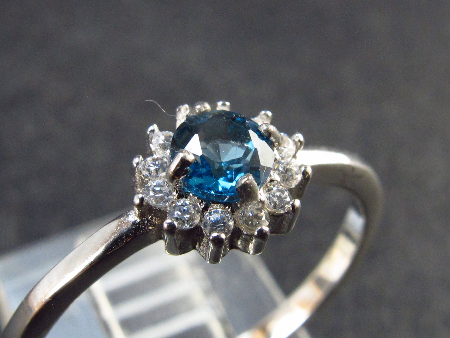 Natural Round Shaped Facetted Blue Topaz Crystal Sterling Silver Ring with CZ - 1.5 Grams - Size 8