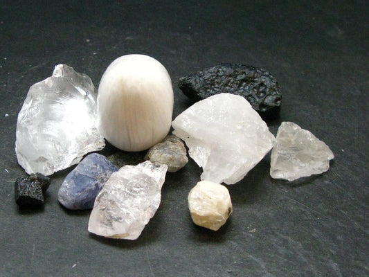 Synergy 12 Set Phenakite Moldavite Natrolite Petalite Danburite Tektite Scolecite Herderite Tanzanite Brookite 83.68 Gr