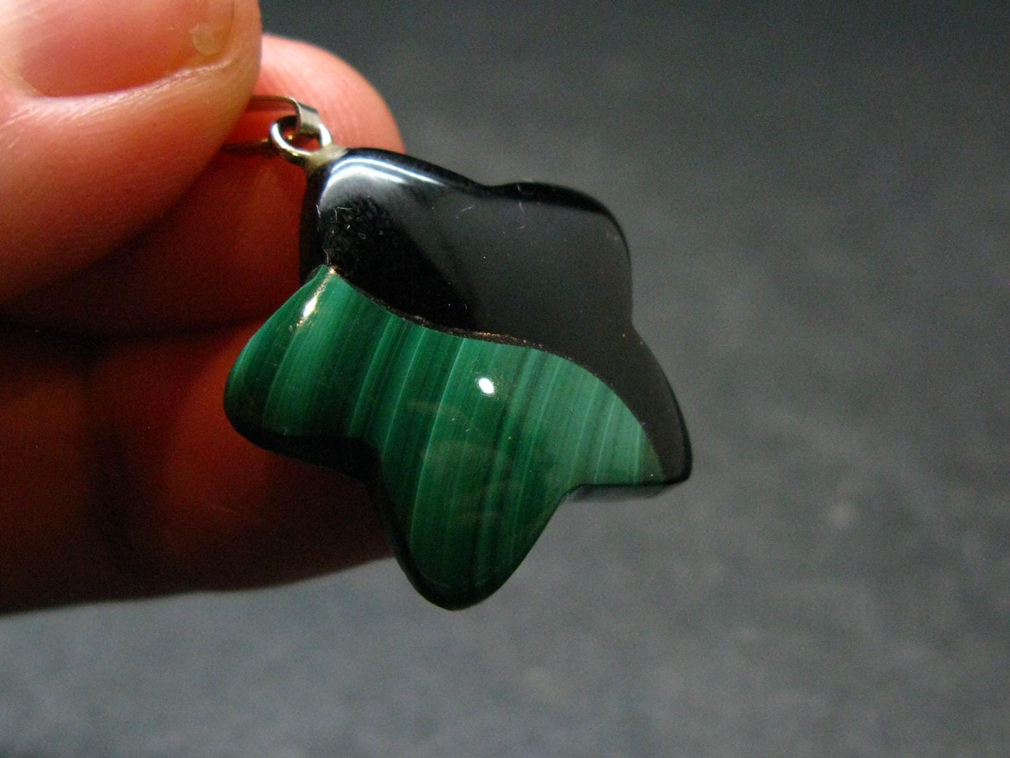 Queen of Green!! Genuine Vivid Vibrant Green Malachite Sterling Silver Pendant - 1.1" - 3.48 Grams