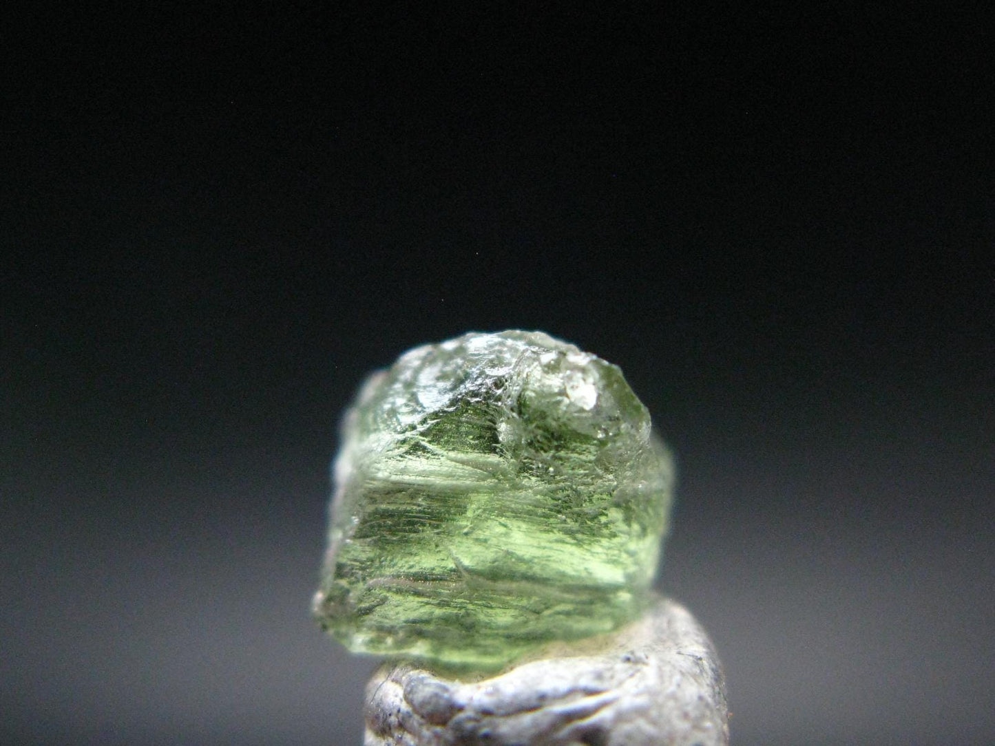 Moldavite Tektite Raw Bead from Czech Republic - 7 mm - 2.10 Carats