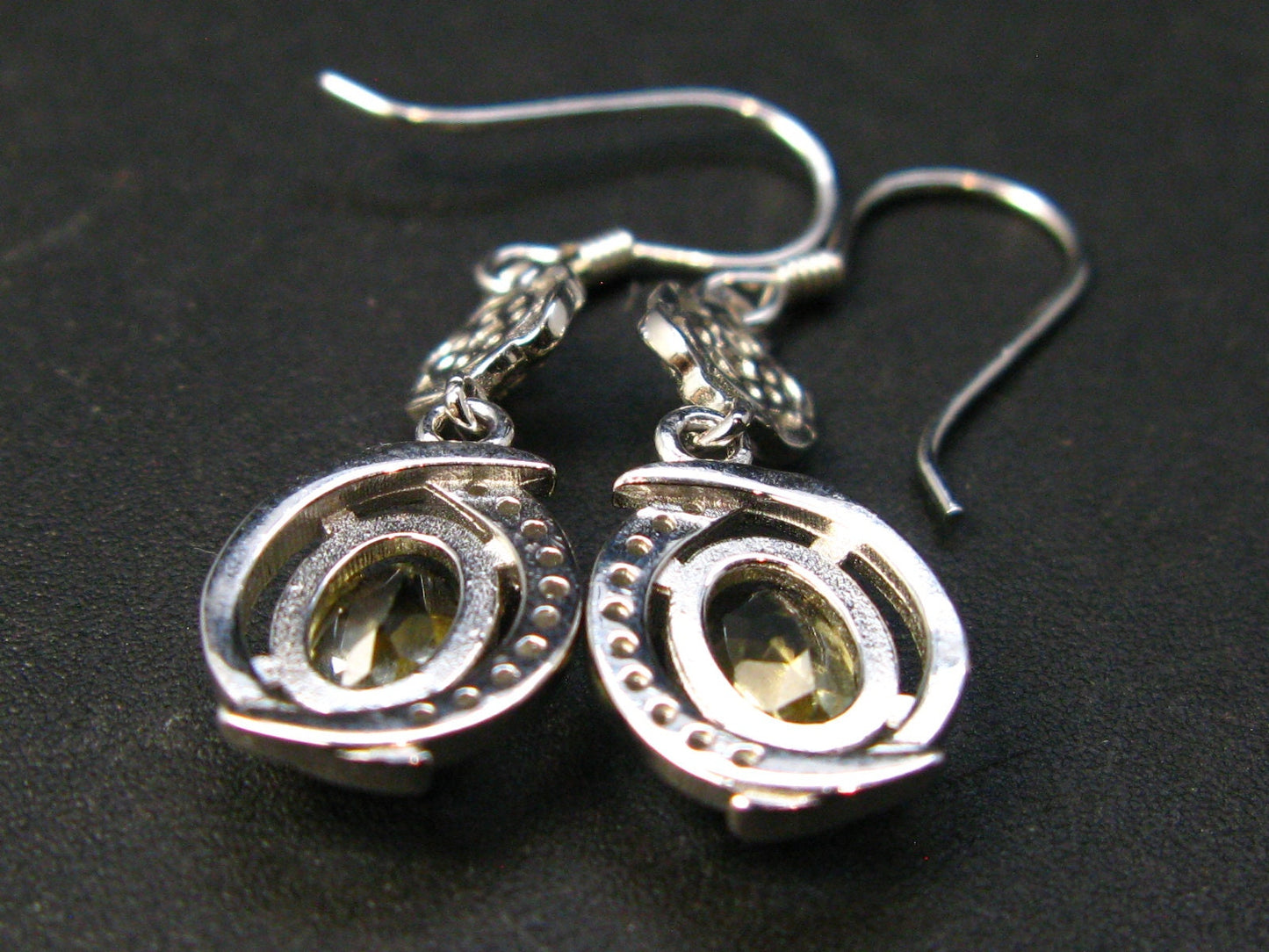 Rare Collector’s Gem!! Gemmy Golden Herderite Gem Silver Dangling Earrings from Brazil - 1.66 Carats