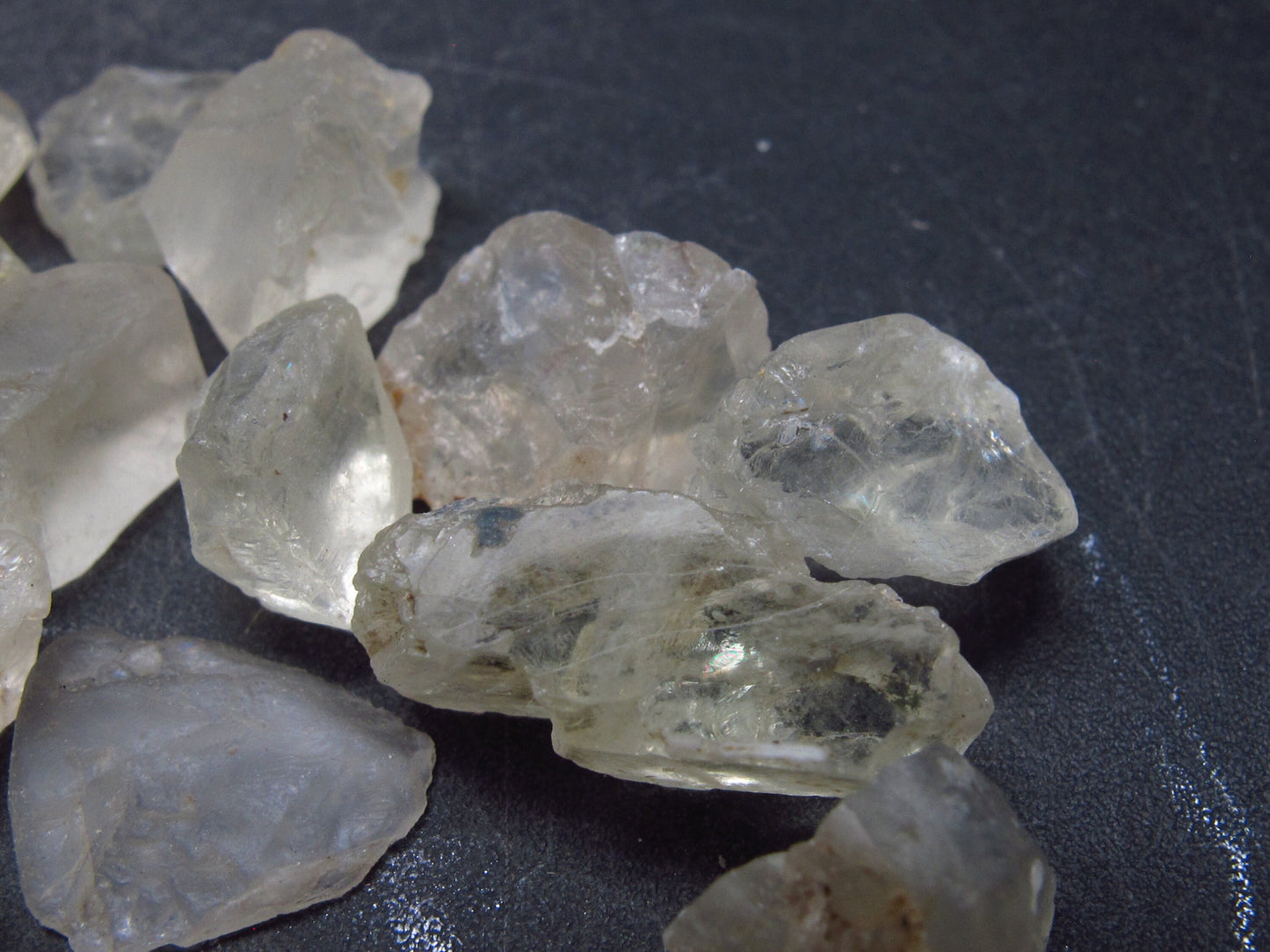 Lot of 25 Gem Orthoclase Sanadine Sanidine Crystals From Madagascar