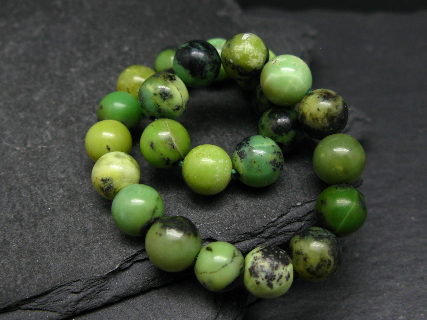 Chrysoprase Genuine Bracelet ~ 7 Inches ~ 8mm Round Beads