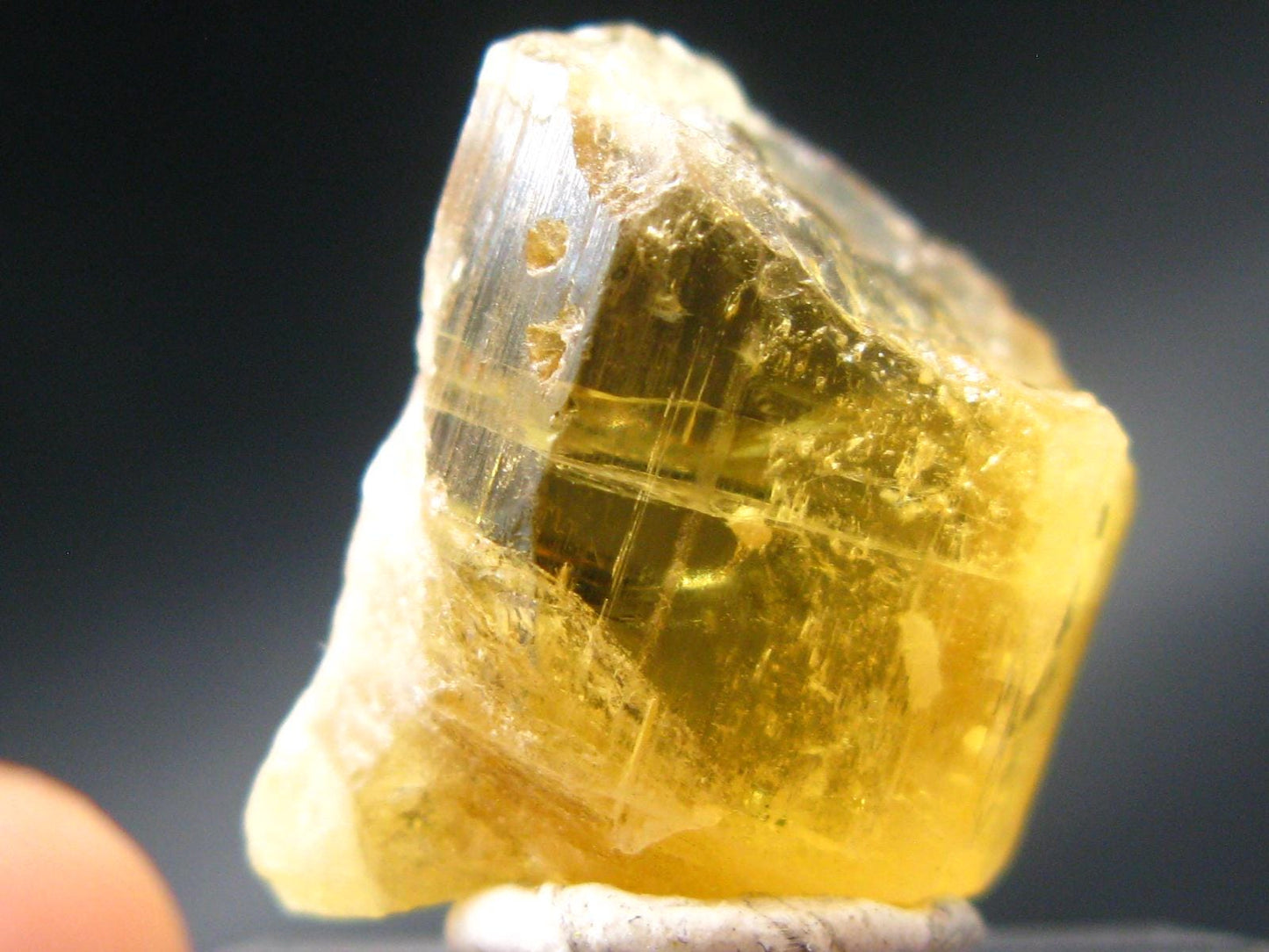 Gem Heliodor Golden Beryl Crystal From Tajikistan - 40.71 Carats - 0.9"