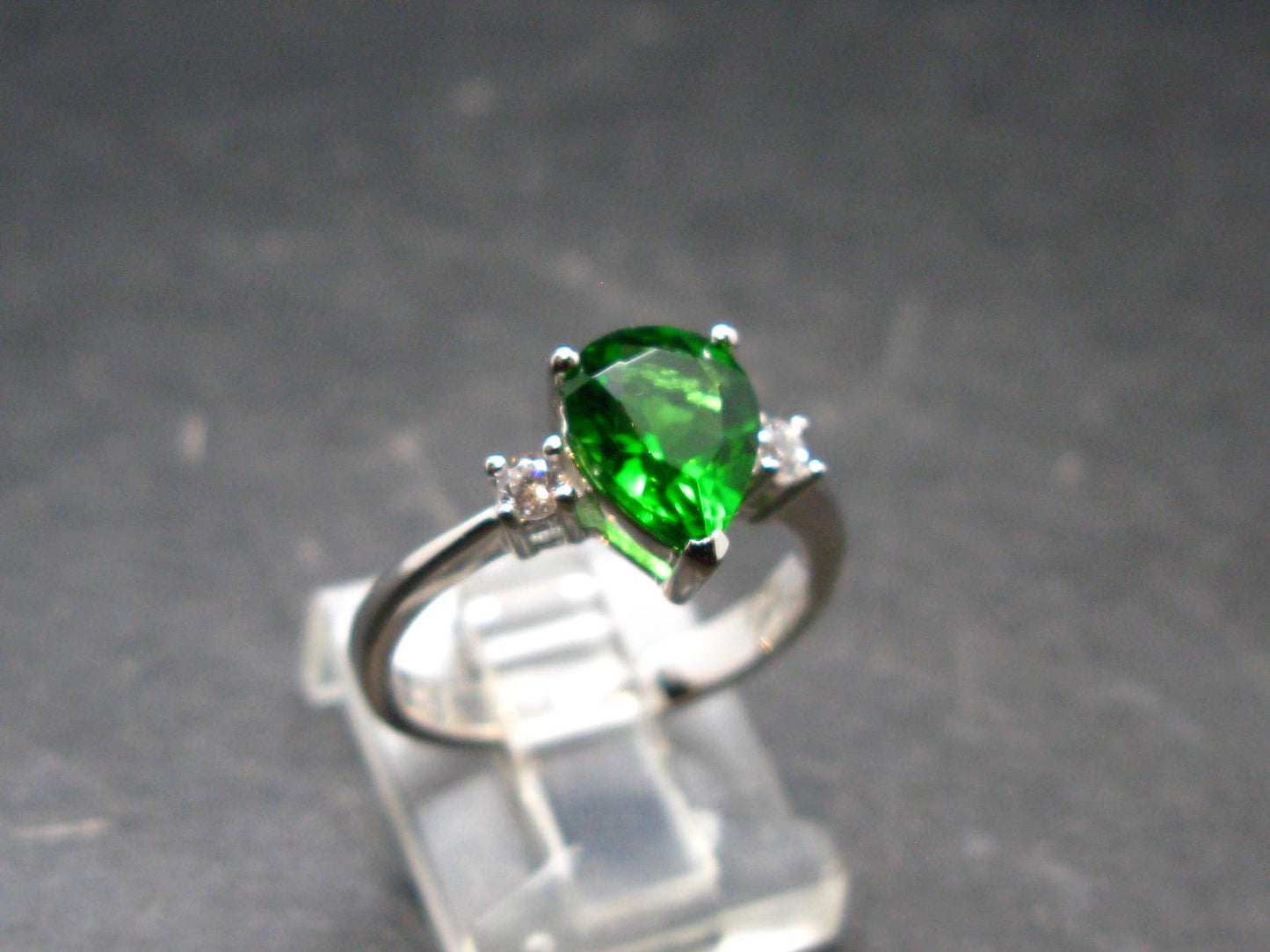 Helenite Gaia Stone Gem Sterling Silver Ring From Washington - Size 6.75 - 2.0 Carats