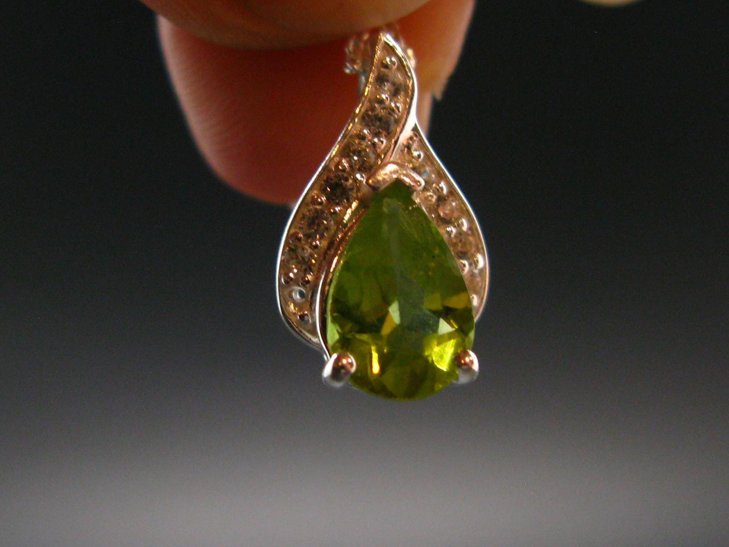 Peridot Olivine Faceted Pendant in SS With CZ Plus Chain From Arizona - 18" - 3.0 Grams