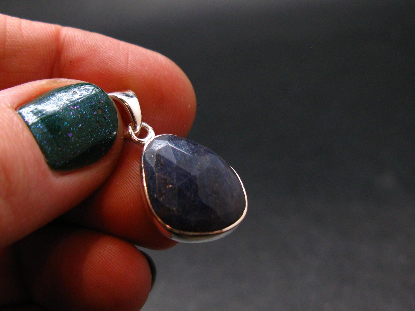 Gem Blue Sapphire Corundum Crystal Silver Pendant From India - 1.0" - 11.51 Carats