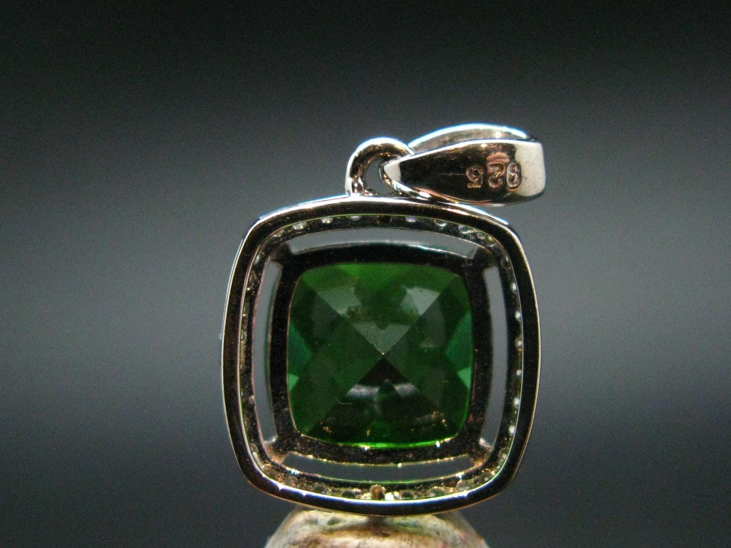 Helenite Gaia Stone Gem Sterling Silver Pendant From Washington - 0.8" - 3.0 Carats