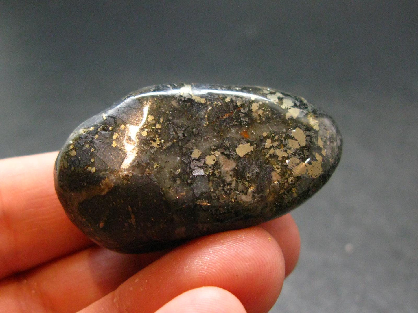 Healers Gold Tumbled Stone From USA - 1.6" - 31.43 Grams
