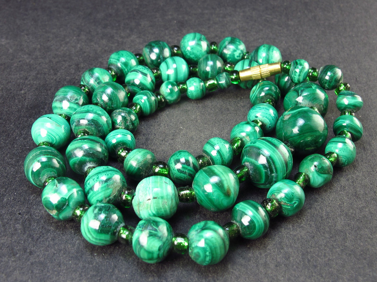 Malachite Round Beads Necklace From Congo - 20" - 65.3 Grams