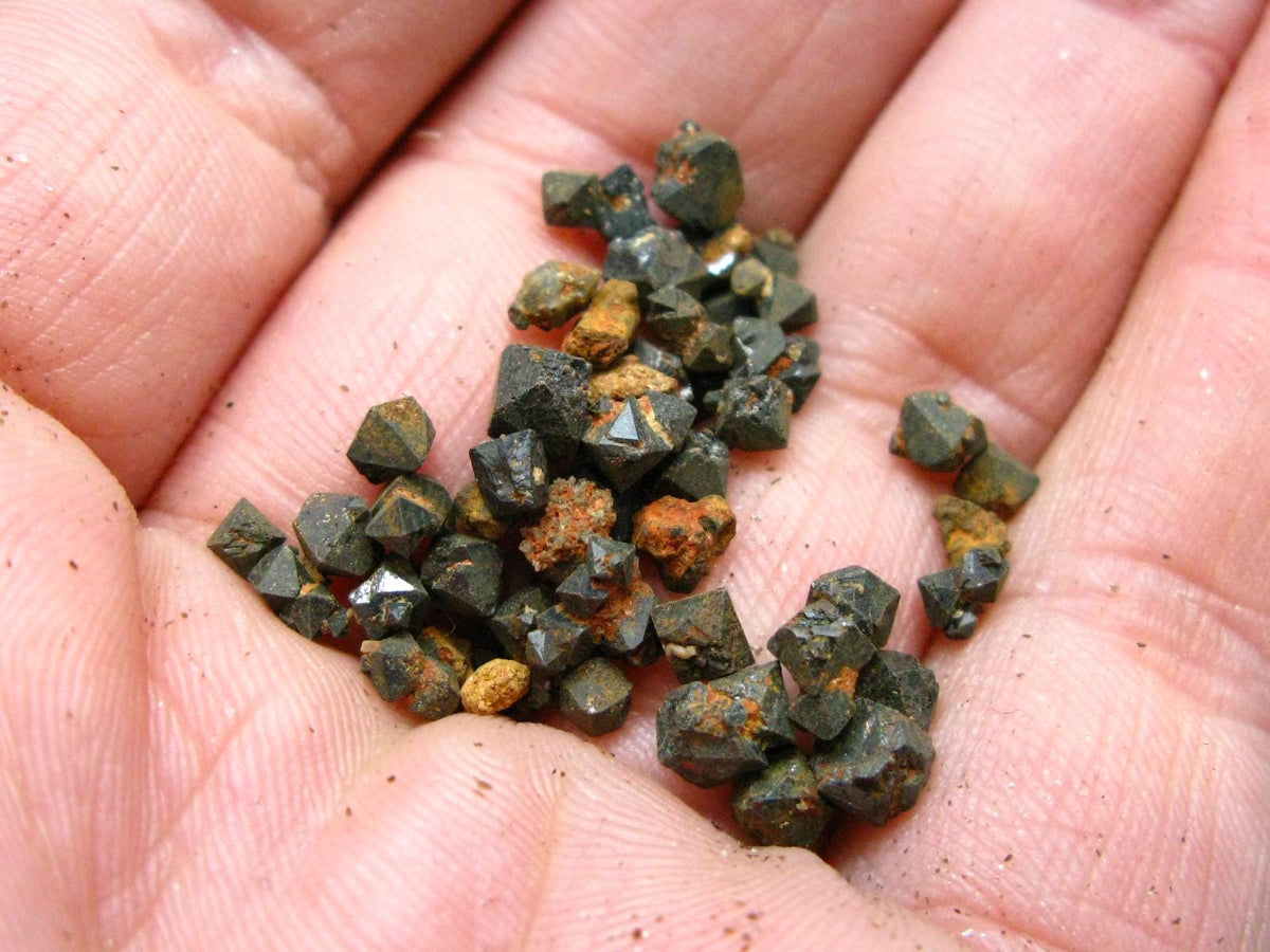 Lot of Brookite Crystals From Arkansas - 5 Grams
