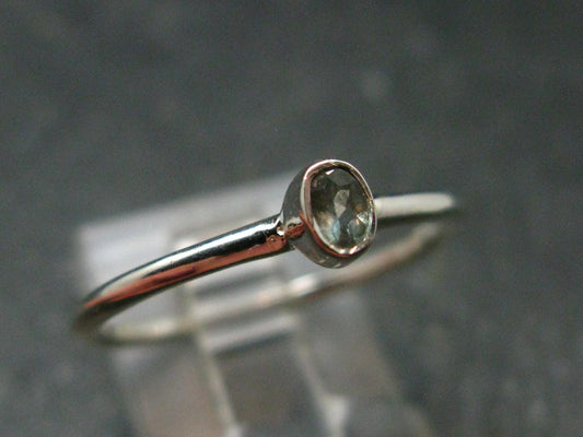 Genuine Alexandrite Gem Silver Ring From Russia - Size 9 - 1.54 Grams