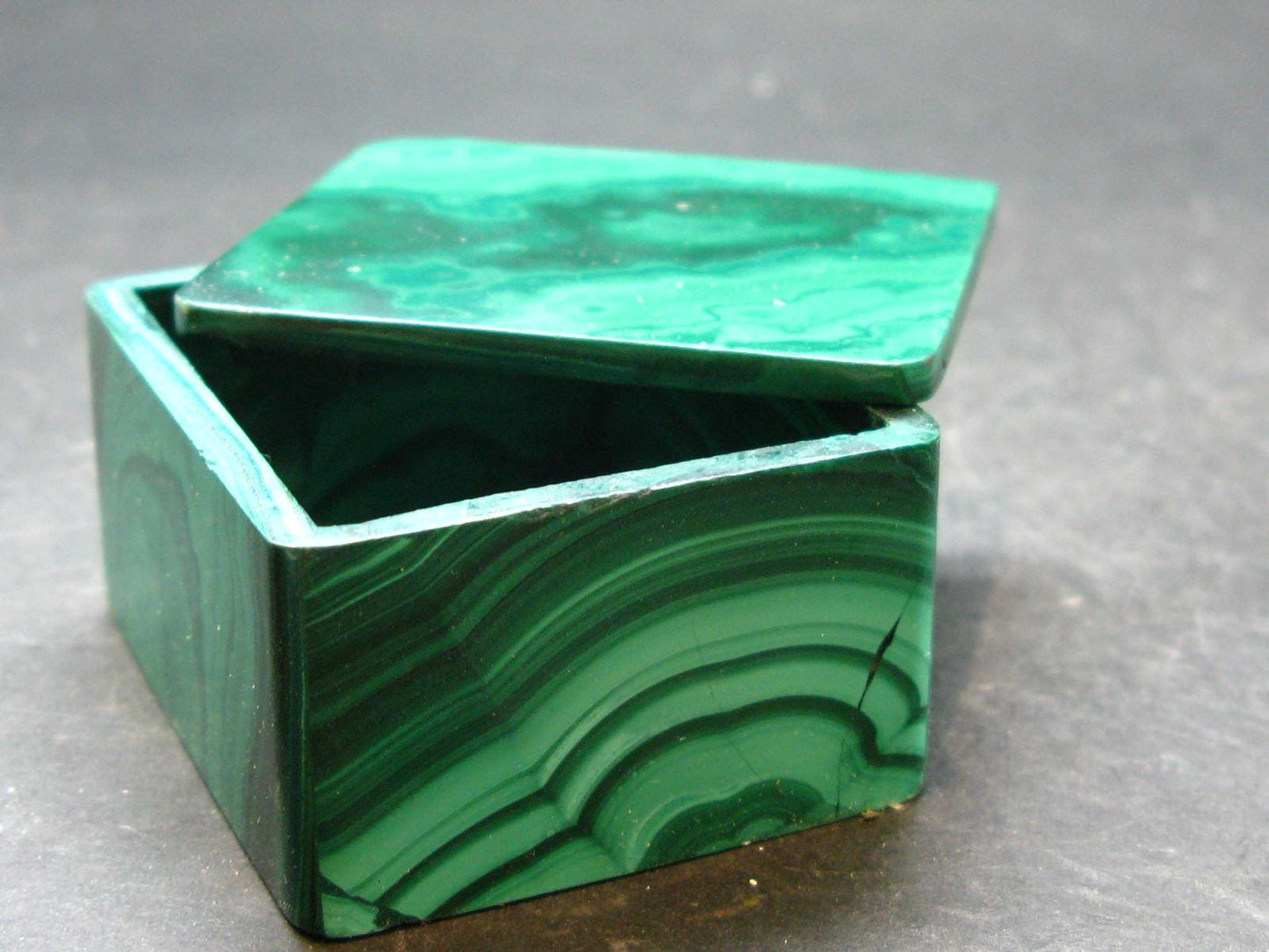 Rich Vibrant Green Malachite Box From Congo - 2.0" - 98.03 Grams