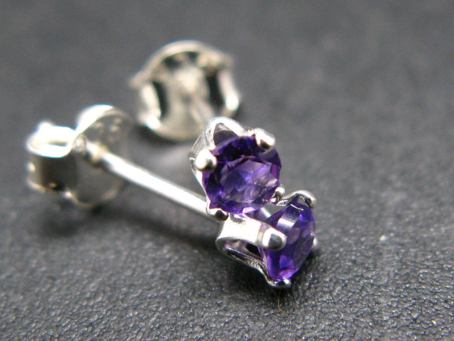 Gem Round Rich Purple Amethyst faceted Stud Earrings In Sterling Silver from Brazil