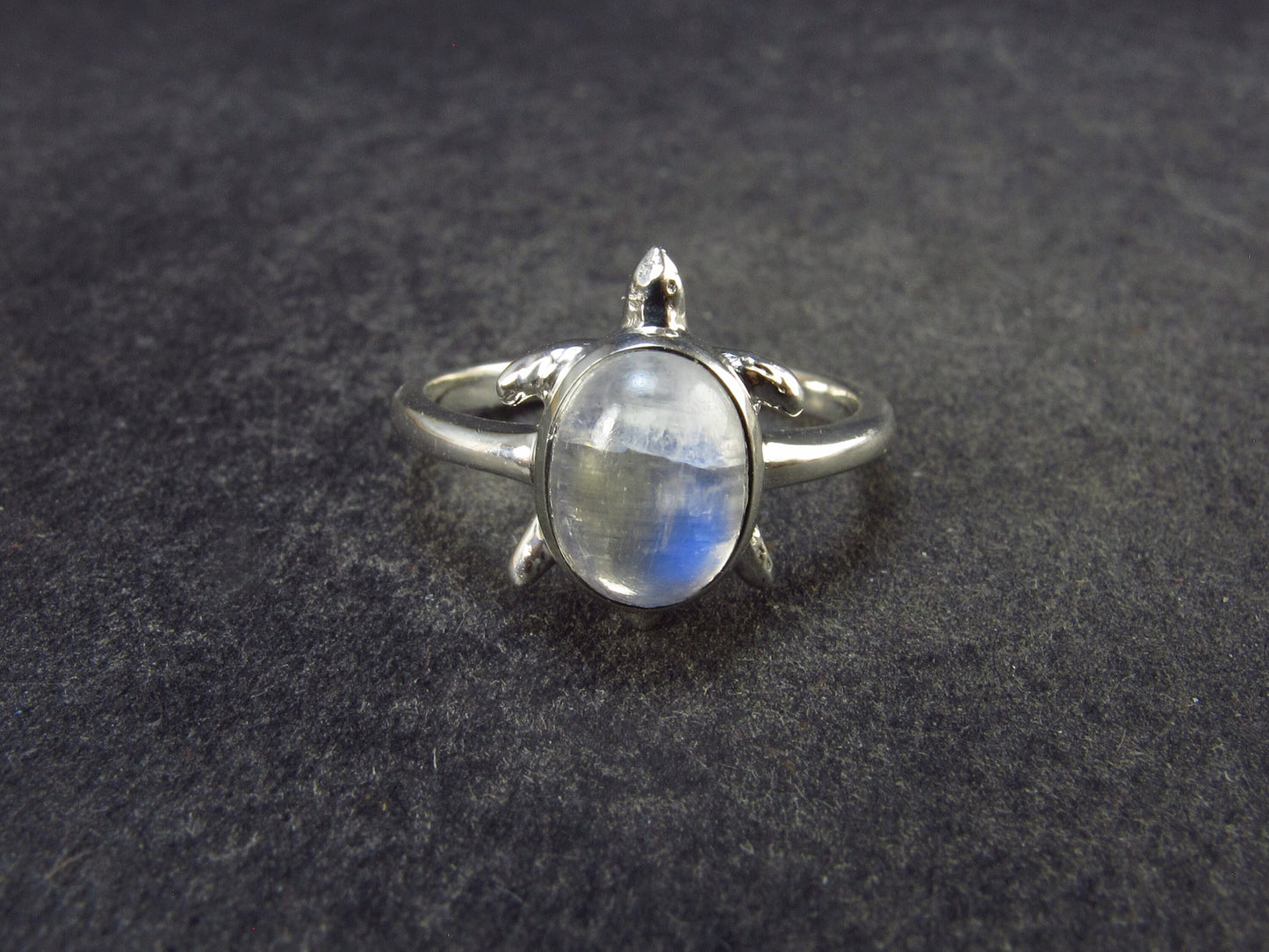 Natural Glow From Inside Moonstone 925 Silver Ring - 1.85 Grams - Size 5.5