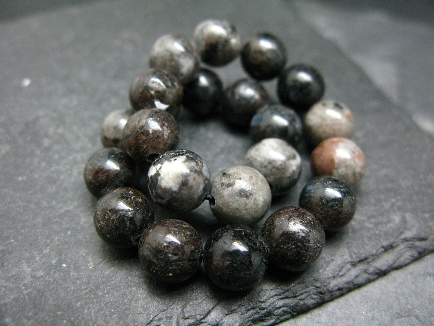 Biotite Mica Genuine Bracelet ~ 7 Inches ~ 8mm Round Beads