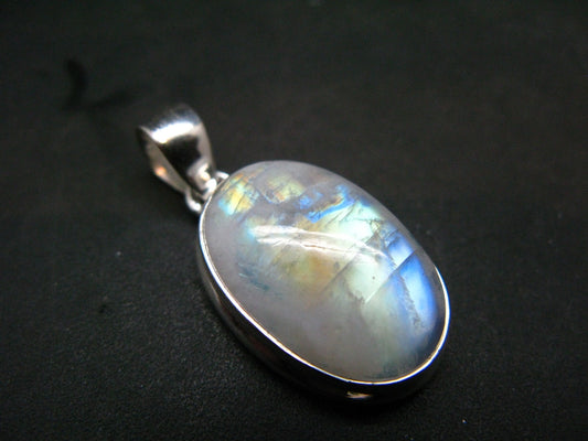 Natural Glow From Inside Moonstone 925 Silver Pendant - 1.3" - 6.5 Grams