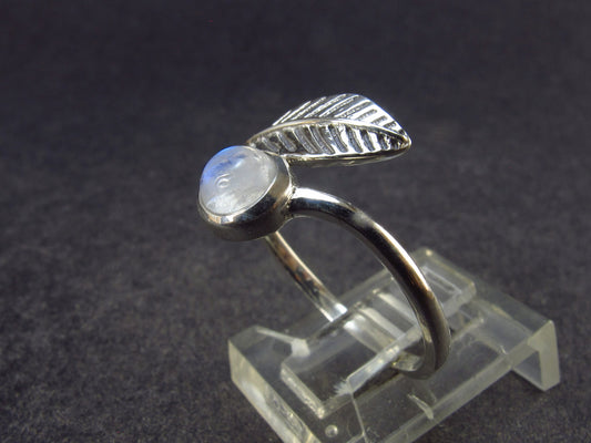 Natural Glow From Inside Moonstone 925 Silver Ring - 1.88 Grams - Size 8.5