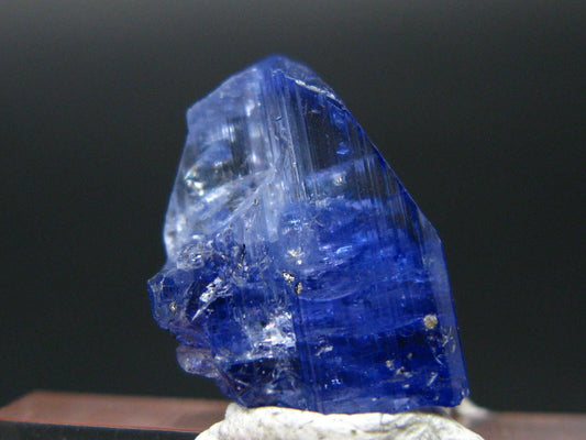 Fine Gem Tanzanite Zoisite Crystal From Tanzania - 7.45 Carats - 0.6"