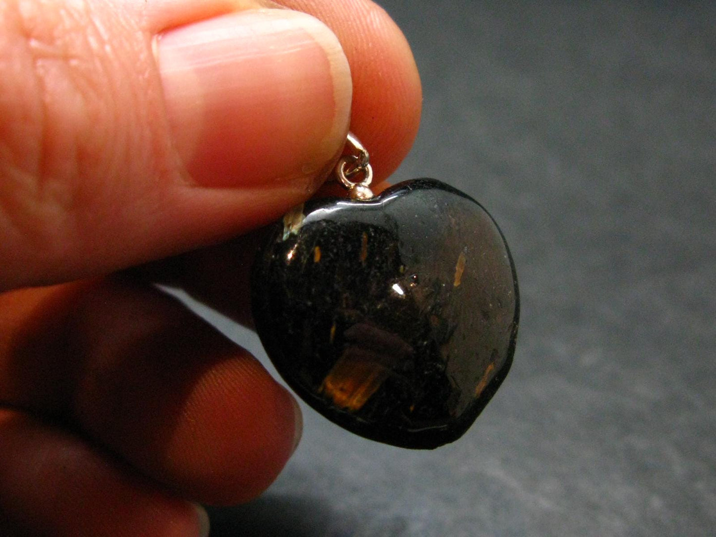 Silver Nuumite Nuummite Heart Pendant From Greenland - 1.0" - 4.51 Grams