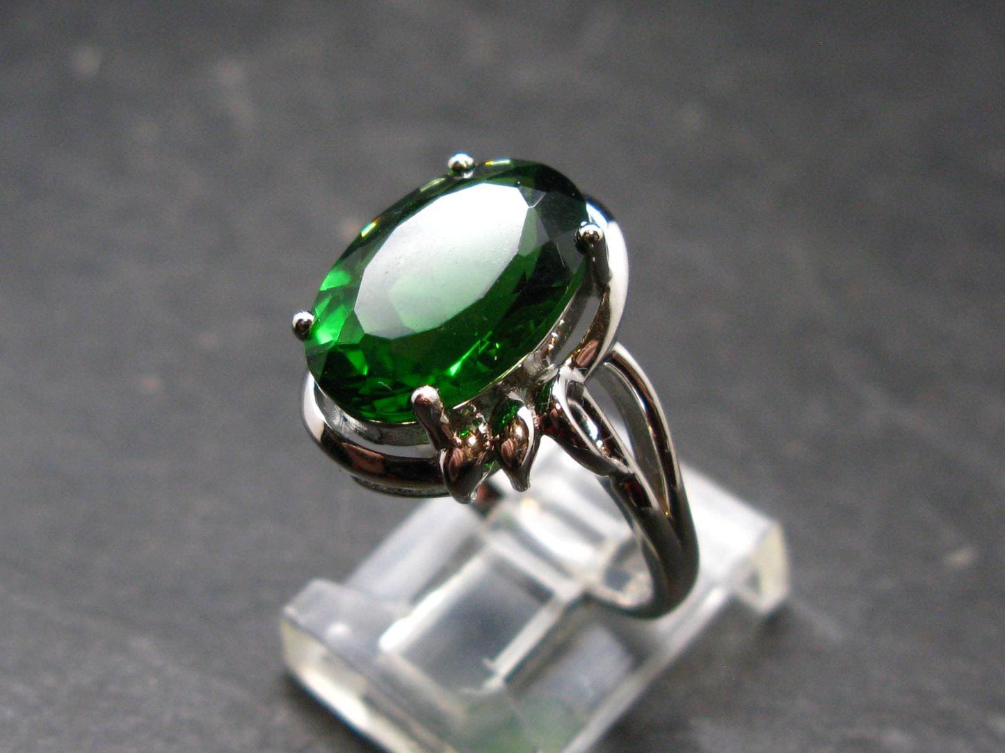 Helenite Gaia Stone Gem Sterling Silver Ring From Washington - Size 7 - 4.5 Carats