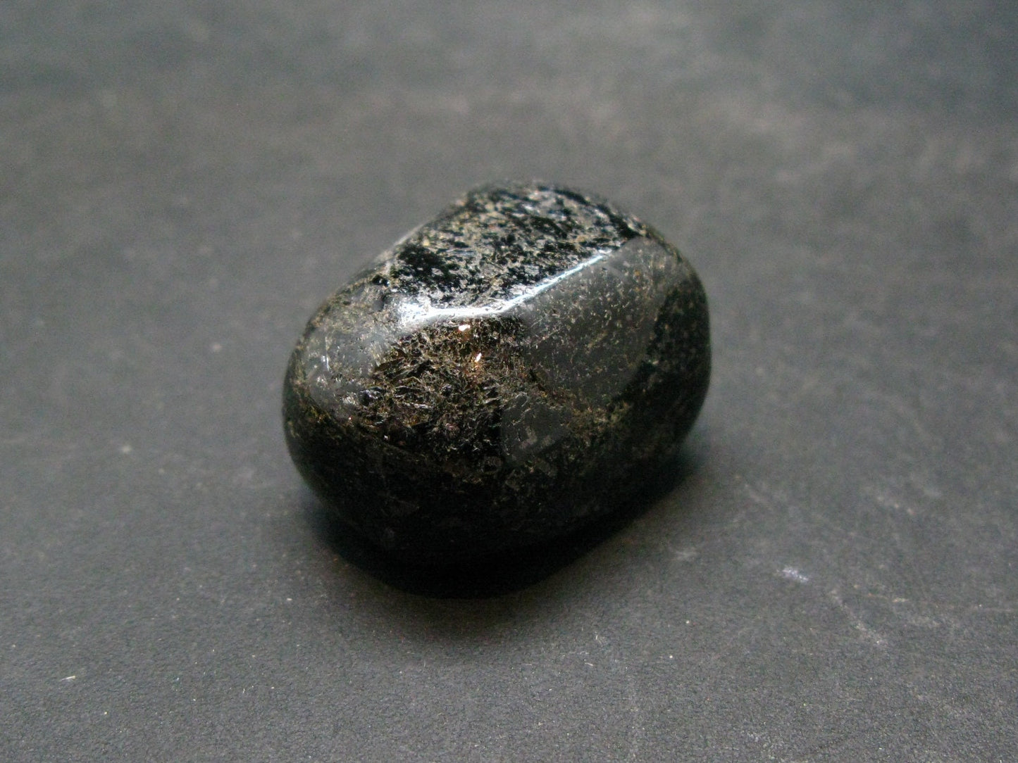 Rare Nuumite Nuummite Tumbled Stone From Greenland - 19.68 Grams - 1.1"