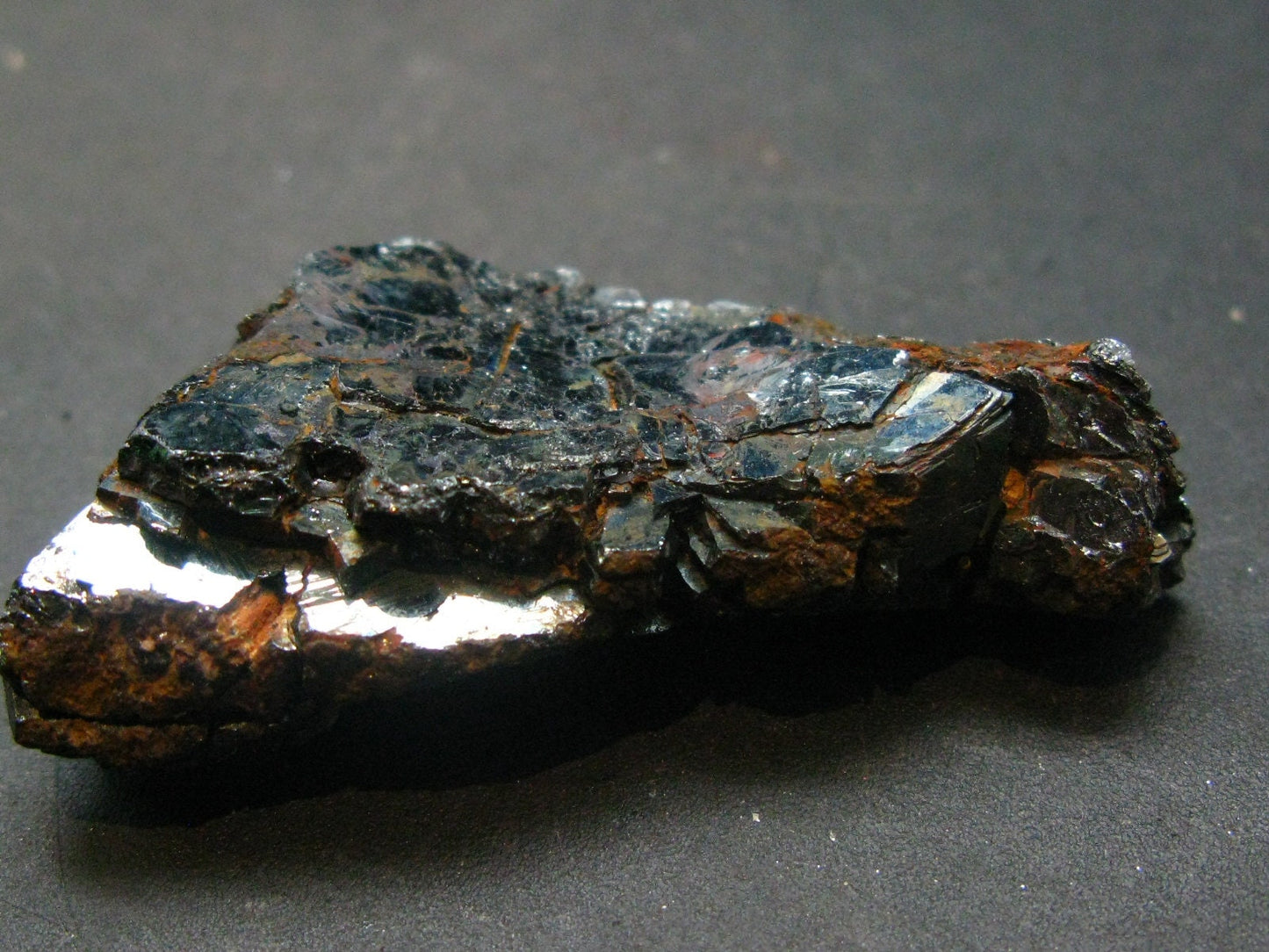 Natural Hematite "Iron Rose" from Brazil - 2.0" - 33.95 Grams
