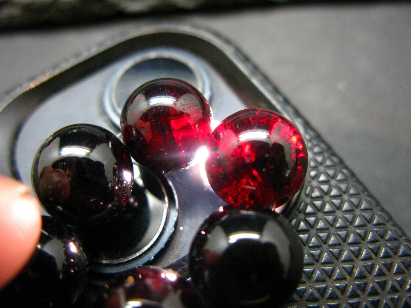 Gem Garnet Almandine Genuine Bracelet ~ 7 Inches ~ 11mm Round Beads