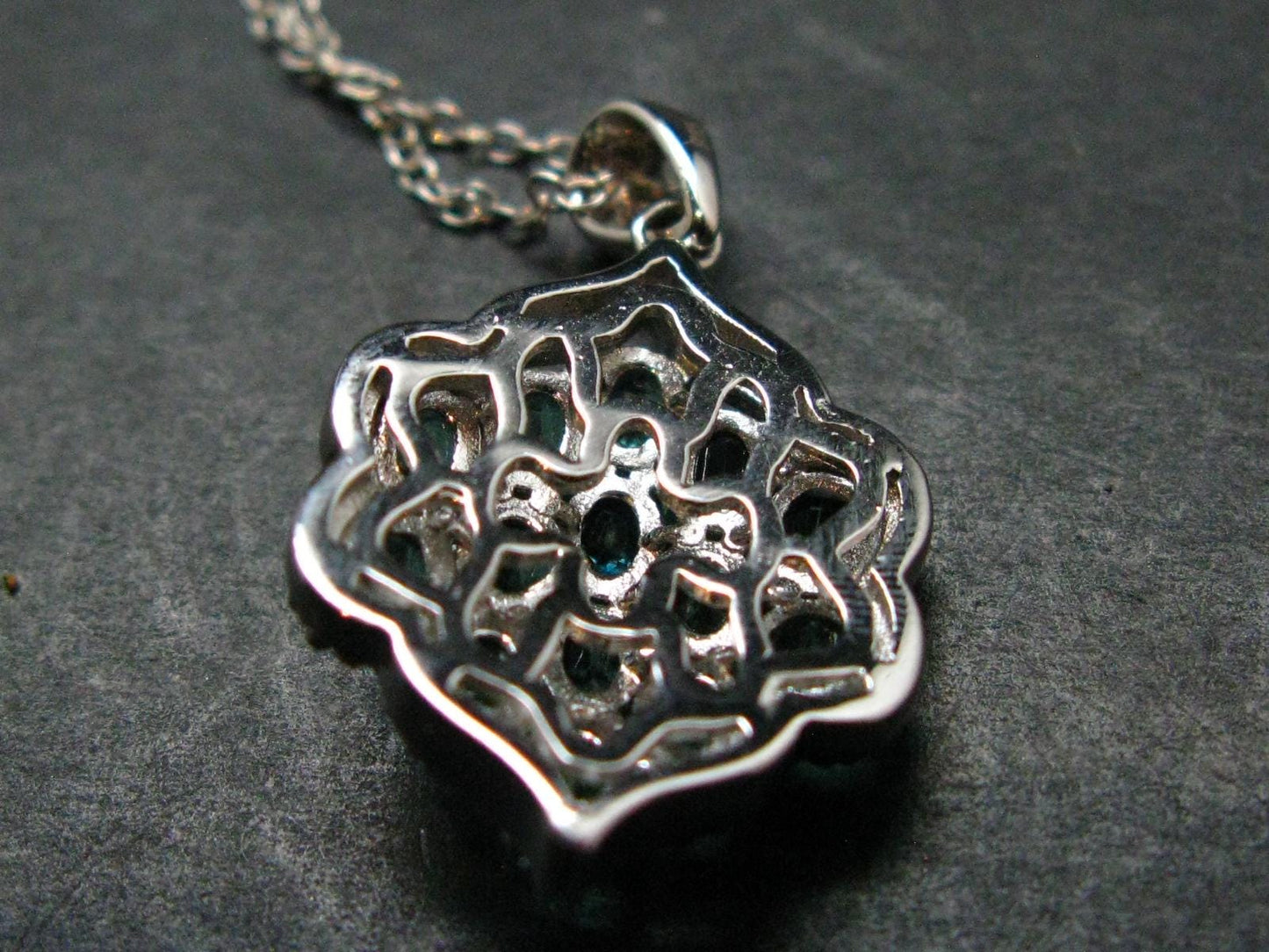 Emerald Silver Pendant W/Chain From Colombia - 4.51 Grams Total