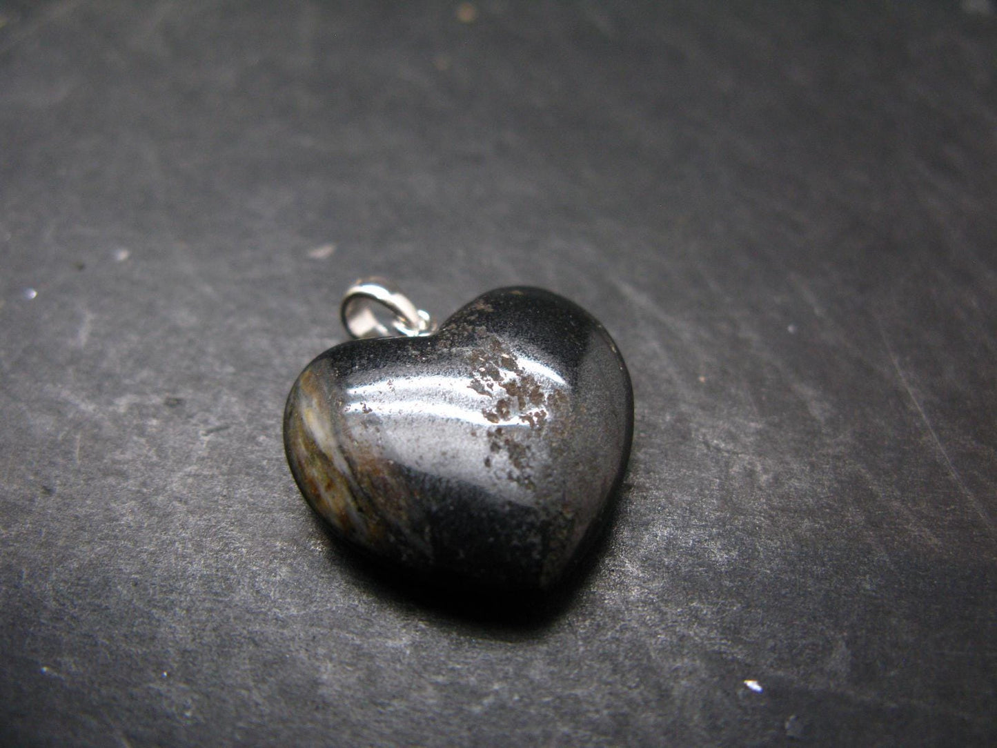 Rare ISUA Stone Silver Heart Pendant From Greenland - 1.0" - 4.62 Grams