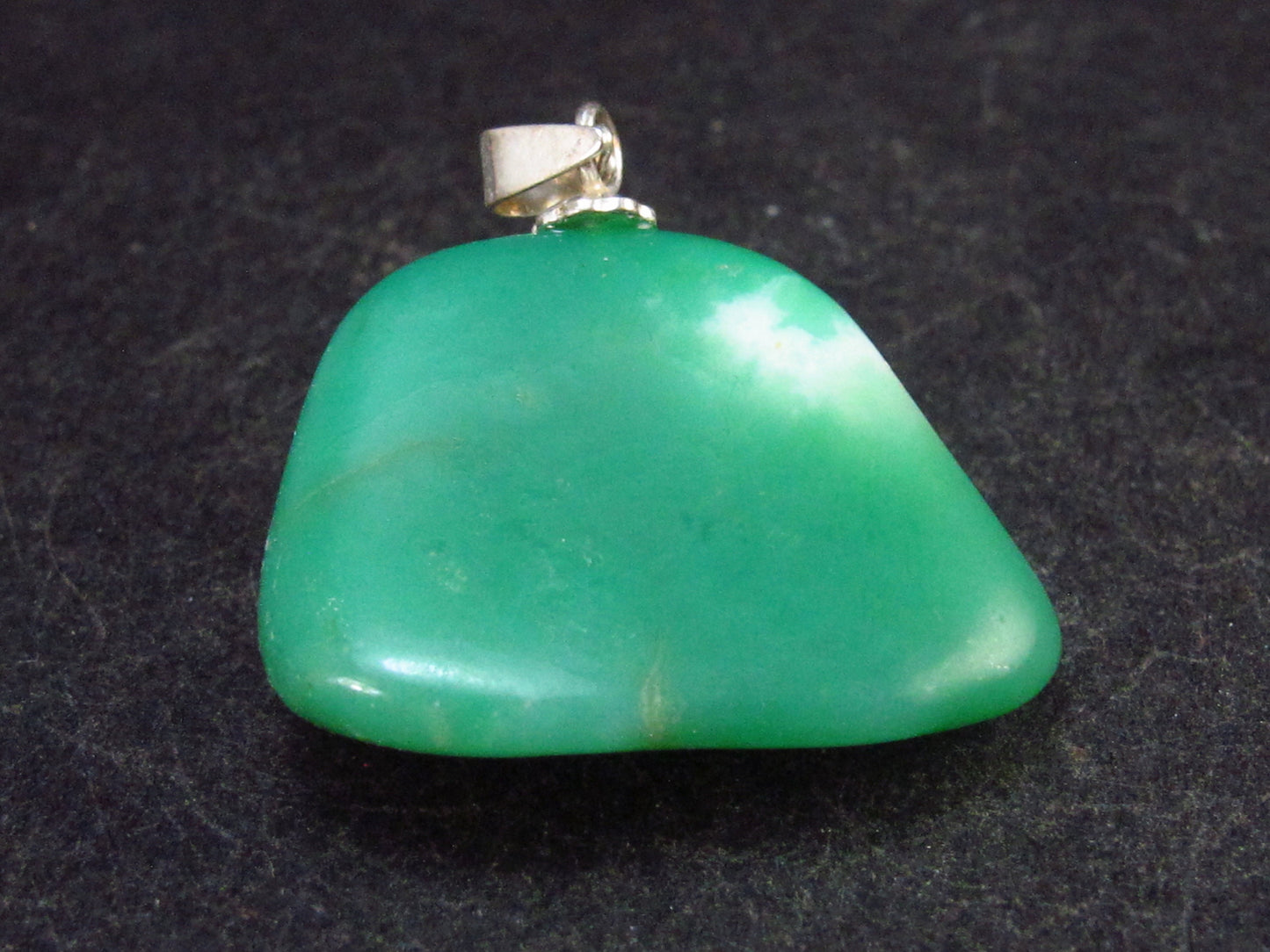 Chrysoprase Silver Pendant From Australia - 0.9" - 4.8 Grams