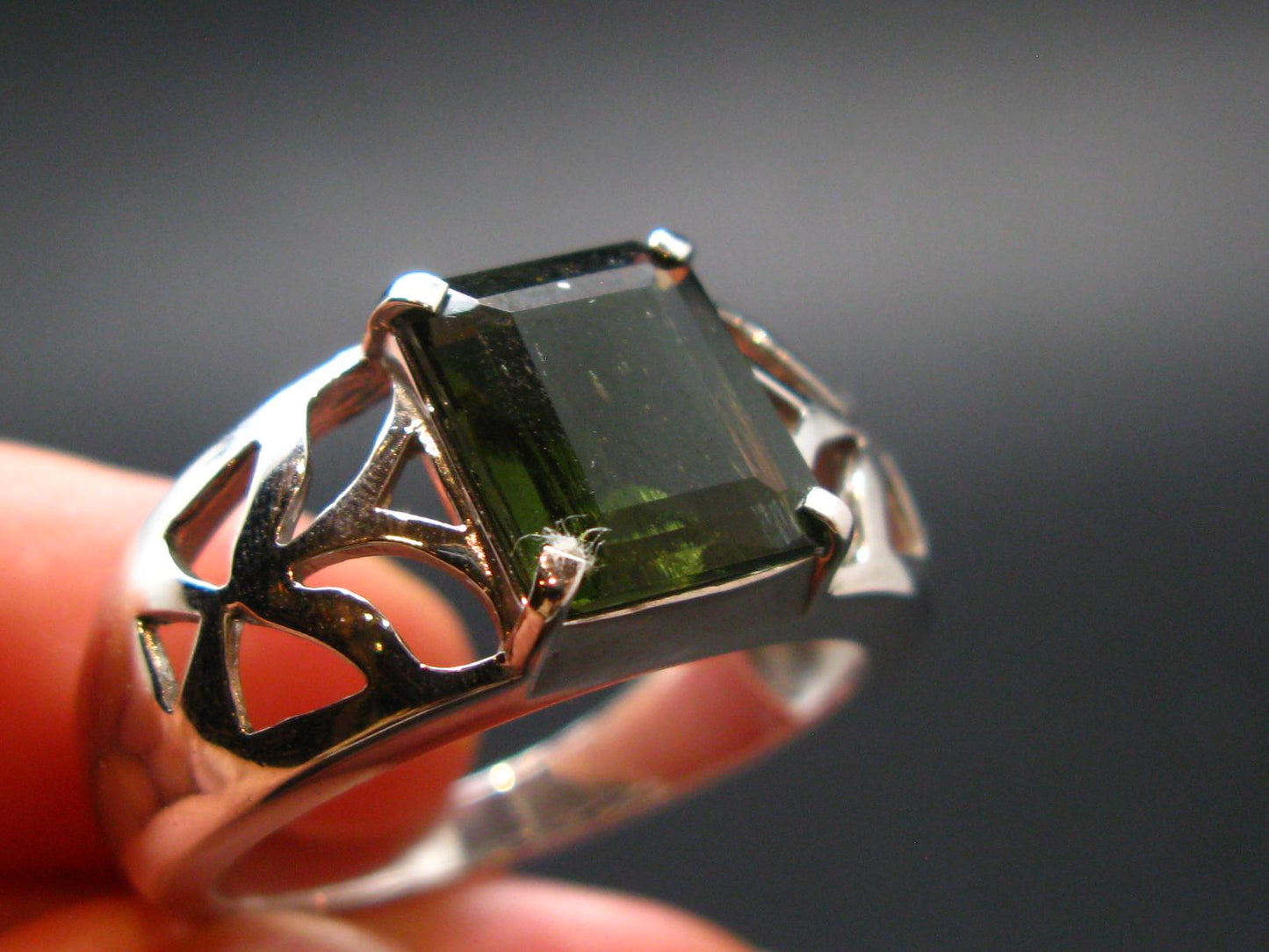 Moldavite Tektite Silver Ring from Czech Republic - Size 11.75 - 7.09 Grams