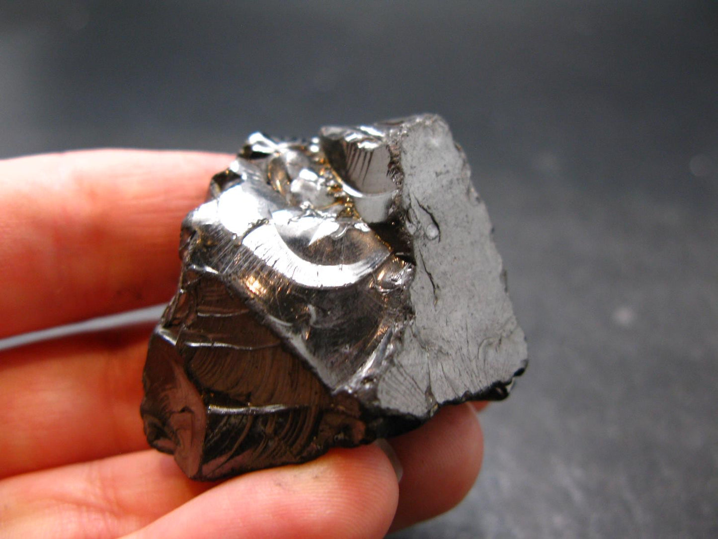 Elite Shungite Raw Piece from Russia - 1.6" - 18.41 Grams