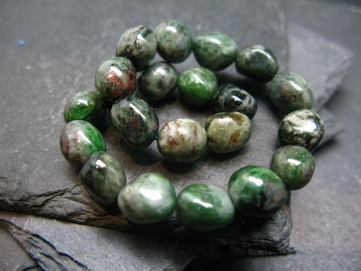 Eclogite Genuine Bracelet from Norway ~ 7 Inches ~ 9mm Tumbled Beads