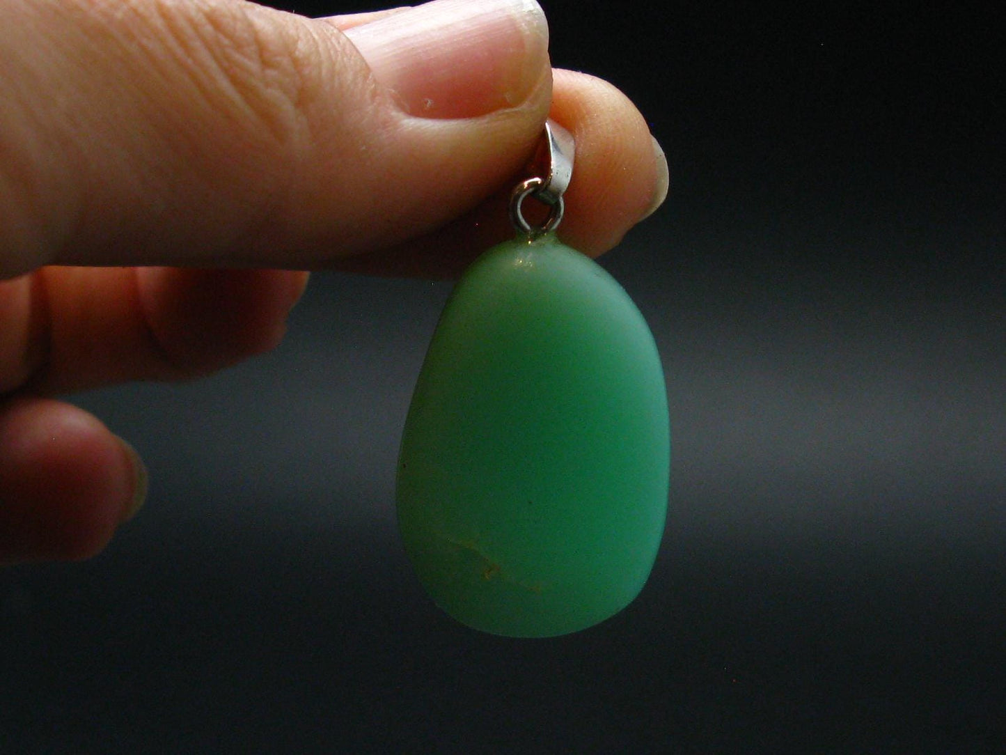 Chrysoprase Silver Pendant From Australia - 1.5" - 7.33 Grams