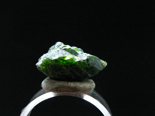 Chrome Diopside Crystal From Russia - 30 Carats - 0.7"