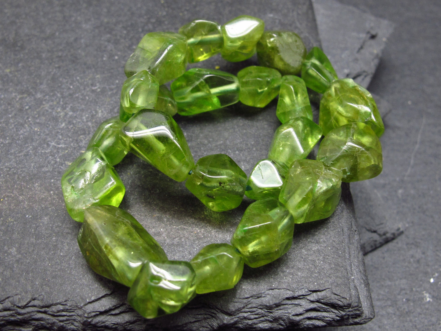 Peridot Genuine Bracelet ~ 7 Inches ~ 10mm Facetted Beads