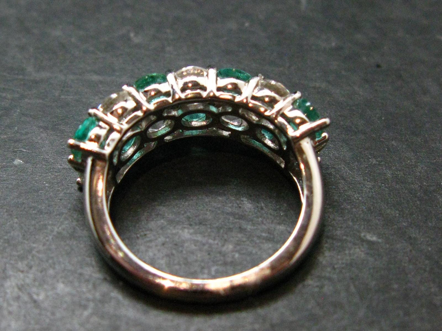 Emerald Faceted Silver Ring from Colombia - 4.92 Grams Total - Size 7