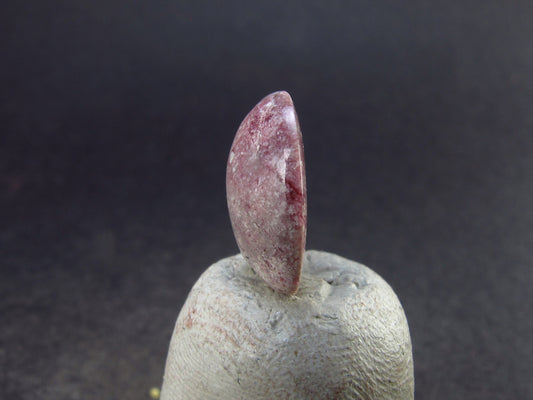 Beautiful Rare Gem Bixbite Red Beryl Emerald Cabochon From Utah USA - 4.95 Carats - 14x12mm