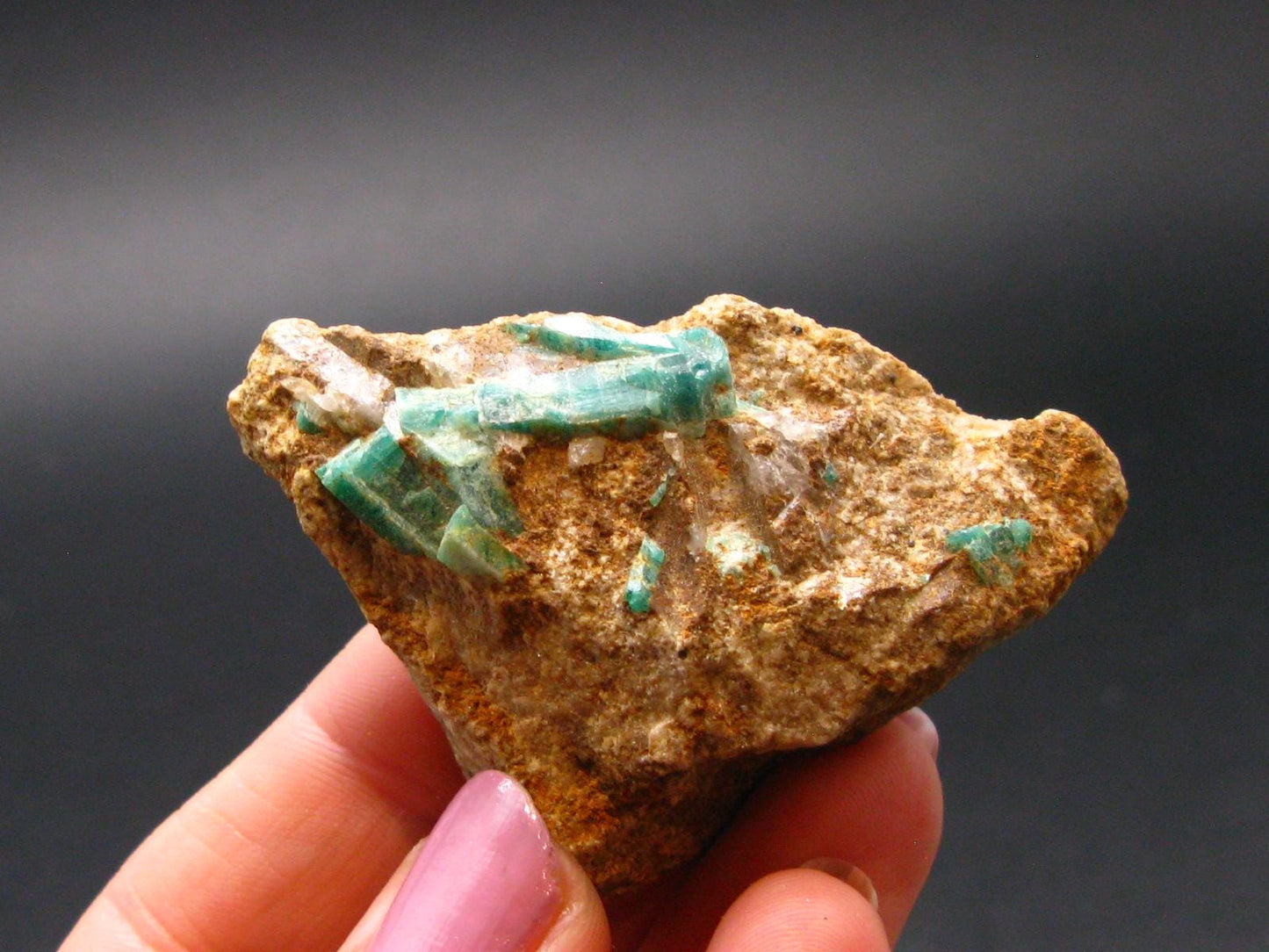 Emerald Beryl Cluster from Afghanistan - 2.2" - 29.22 Grams