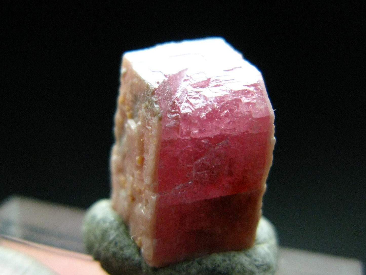 Rare Rhodochrosite crystal from Canada - 0.6" - 6.70 Carats