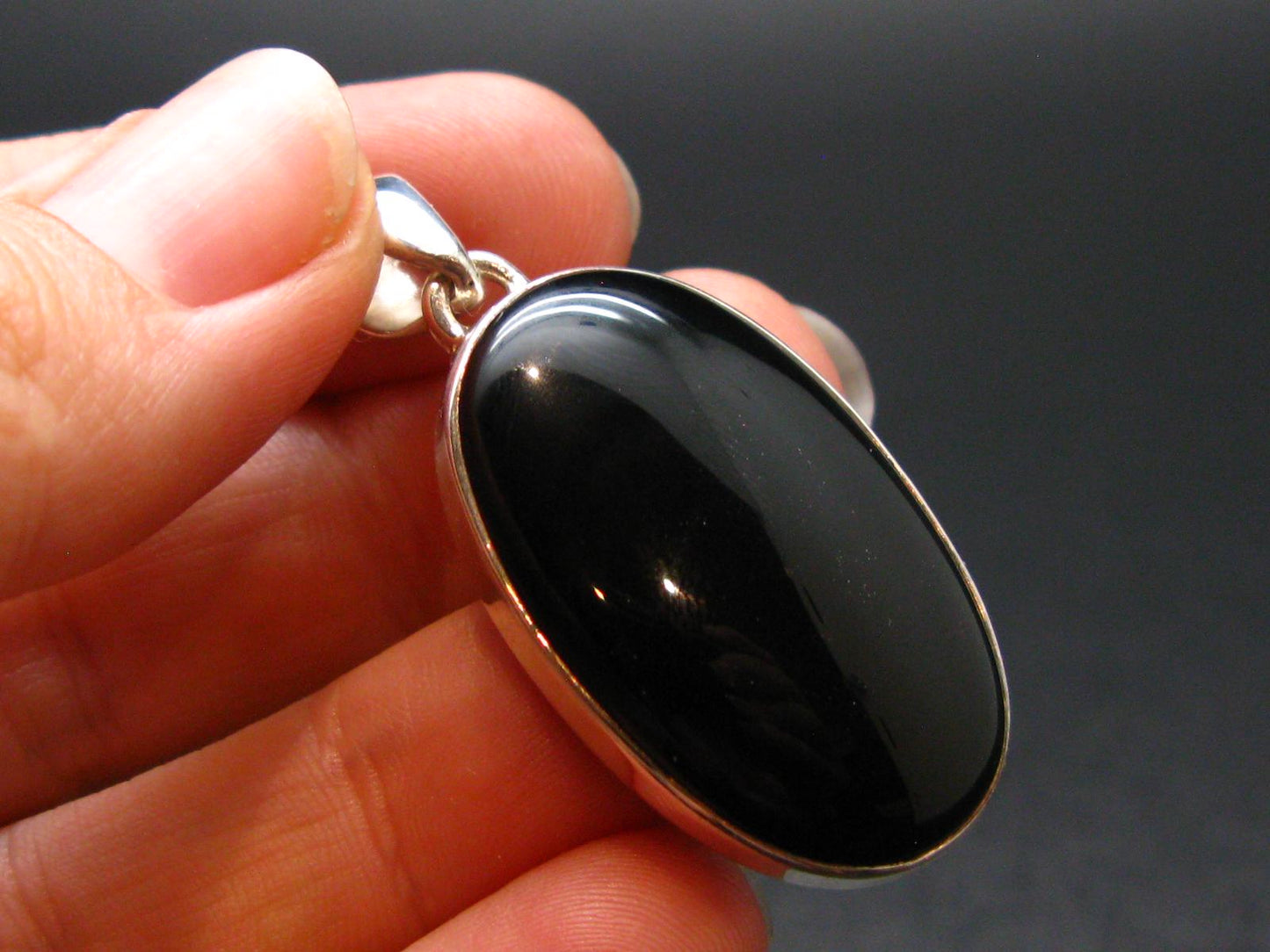 Black Onyx Silver Pendant - 8.85 Grams