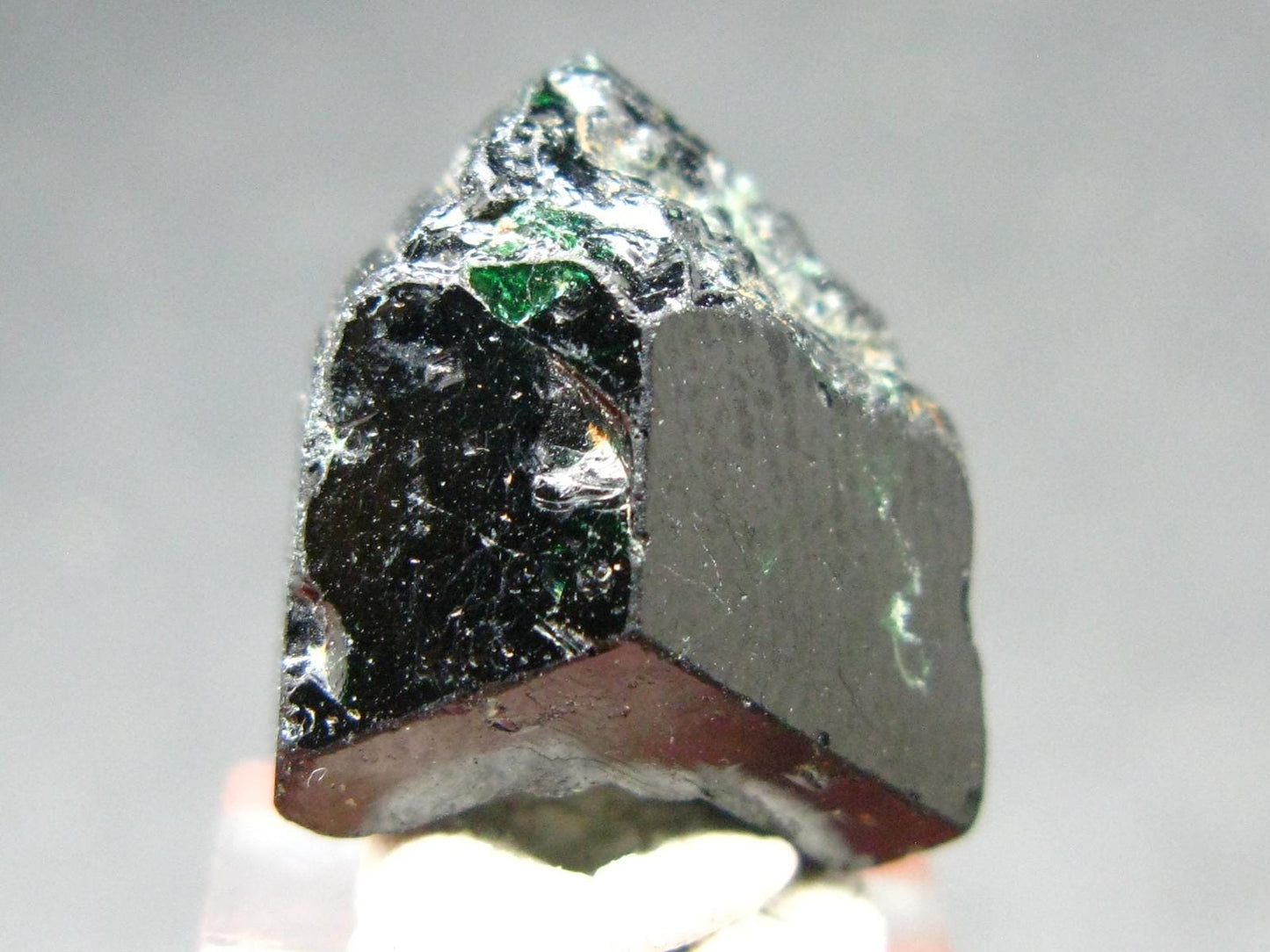 Rare Usambara Chrome Tourmaline Crystal From Tanzania - 13.54 Carats
