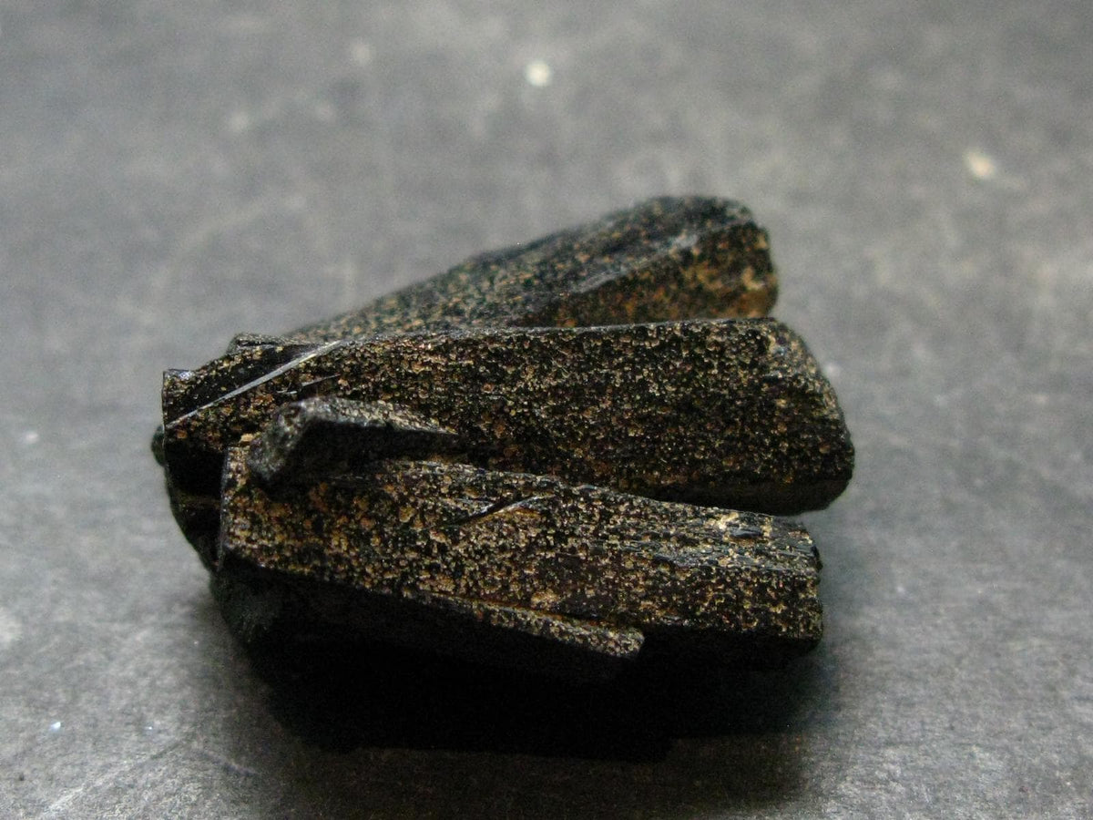 Ilvaite Crystal From China - 1.1" - 17.08 Grams
