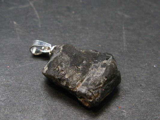 Meteor Splash Glass!! Fabulous Asymmetrical Rare Darwin Glass Tektite Pleistocene Silver Pendant From Australia - 0.9" - 2.20 Grams